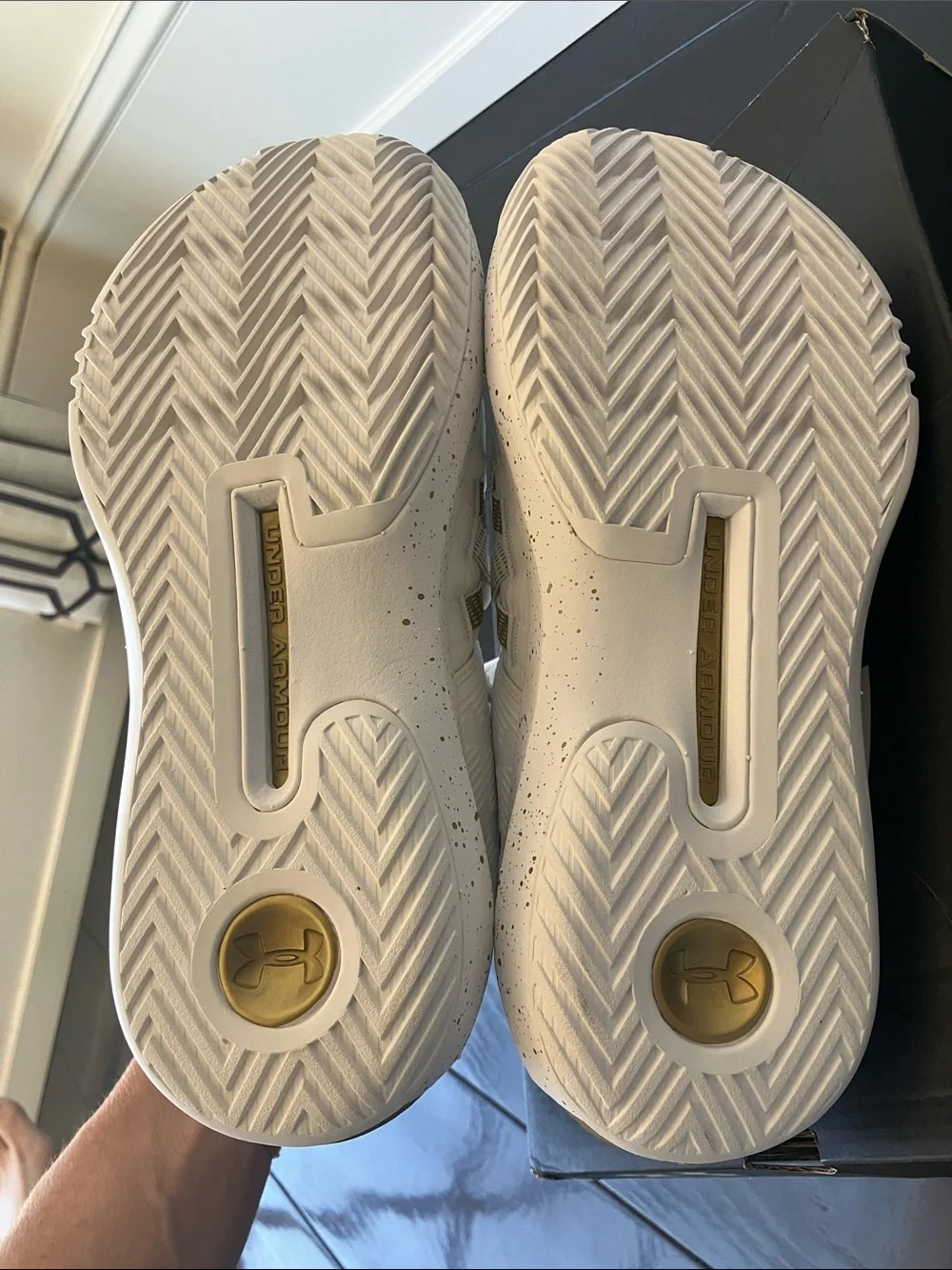 UNDER ARMOUR Block City 2.0 Volleyball Shoe, White/Gold Brand NIB Women’s 9.5